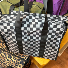 Load image into Gallery viewer, Polly - Carry All Tote
