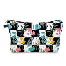 Load image into Gallery viewer, Pouch - Floral Checker
