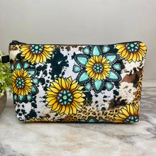 Load image into Gallery viewer, Pouch - Floral Sunflower, Turquoise