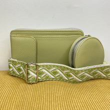 Load image into Gallery viewer, Iris Phone Wallet