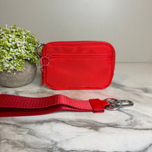 Load image into Gallery viewer, Rue - Nylon Wristlet Wallet - Red