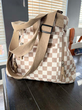 Load image into Gallery viewer, Caitlin Handbag - Corduroy Checker