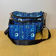 Load image into Gallery viewer, Bundled Set - Roni & Pouch - Blue Floral Stripe