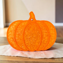 Load image into Gallery viewer, Medium Pumpkin Freshie