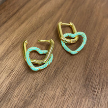 Load image into Gallery viewer, Metal Dangle Earrings - Heart Link - Mint
