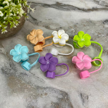 Load image into Gallery viewer, Silicone Straw Toppers Tumbler - Flower Mix
