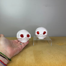Load image into Gallery viewer, Squishy Toy - Halloween - Skull Head + Worms

