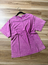 Load image into Gallery viewer, Mineral Wash Oversized Tee

