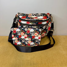 Load image into Gallery viewer, Bundled Set - Roni &amp; Pouch - Halloween Skull Roses
