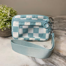 Load image into Gallery viewer, Rue - Nylon Wristlet Wallet - Checkered
