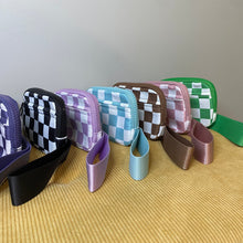 Load image into Gallery viewer, Rue - Nylon Wristlet Wallet - Checkered
