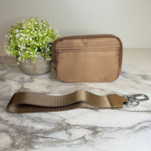 Load image into Gallery viewer, Rue - Nylon Wristlet Wallet - Chocolate
