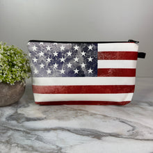 Load image into Gallery viewer, Pouch - American Flag
