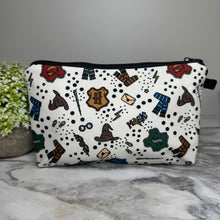 Load image into Gallery viewer, Pouch - Magic Beige Polkadot
