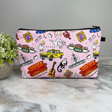 Load image into Gallery viewer, Pouch - Friends on Pink
