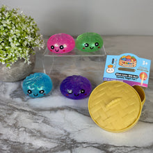 Load image into Gallery viewer, Squishy Toy - Mini Dumpling, Slow Gel Glitter
