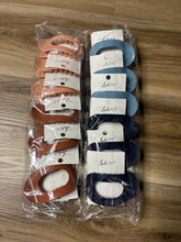 Load image into Gallery viewer, Flat Clips
