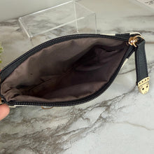 Load image into Gallery viewer, Wallet Clutch - Checker Canvas
