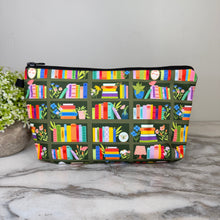 Load image into Gallery viewer, Pouch - Book Bookshelf Green
