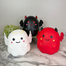 Load image into Gallery viewer, Squishy Toy - Jumbo Devil Black

