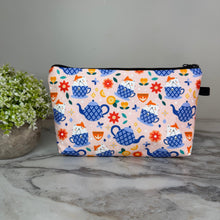 Load image into Gallery viewer, Pouch - Cat, Tea Cups
