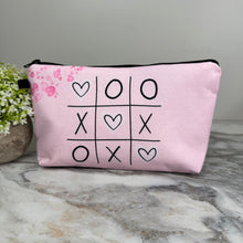 Load image into Gallery viewer, Pouch - Tic-Tac-Toe Heart

