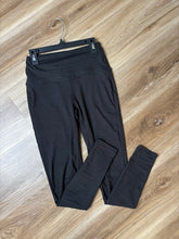 Load image into Gallery viewer, Basic Yoga Leggings
