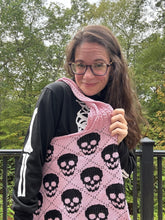 Load image into Gallery viewer, Tote Bag - Knit Sweater - Skull
