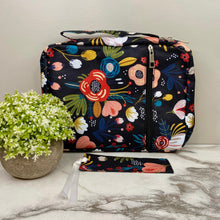 Load image into Gallery viewer, Travel Zip Pouch - Floral
