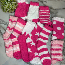 Load image into Gallery viewer, Socks - Pink Fuzzy
