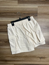 Load image into Gallery viewer, Cargo Pocket Shorts
