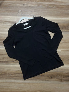 Basic Vneck LS