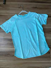 Load image into Gallery viewer, Mineral Wash Raglan tee
