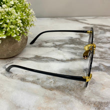 Load image into Gallery viewer, Sunglasses - Style I - Purple Clear
