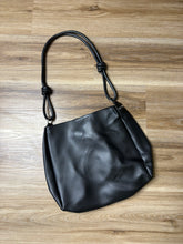 Load image into Gallery viewer, Pleather Purse
