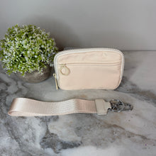 Load image into Gallery viewer, Rue - Nylon Wristlet Wallet - Beige
