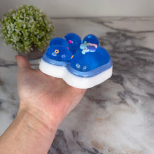 Load image into Gallery viewer, Squishy Toy - Giant Paw Taba
