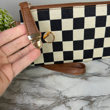 Load image into Gallery viewer, Wallet Clutch - Checker Canvas
