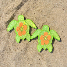 Load image into Gallery viewer, Turtle Vent Clips and Magnets
