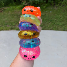 Load image into Gallery viewer, Squishy Toy - Viral Dumpling, Slow Rise Glitter - Pink

