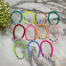 Load image into Gallery viewer, Bracelet - Clay + Bead - Hearts
