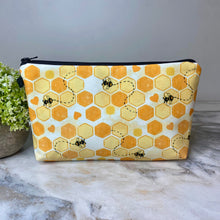 Load image into Gallery viewer, Pouch - Honeycomb Bee Hearts
