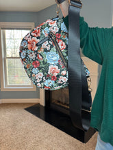 Load image into Gallery viewer, The Roni Nylon Crossbody - Floral
