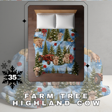 Load image into Gallery viewer, Blanket Christmas #35 - Farm Tree Highland Cow - PREORDER
