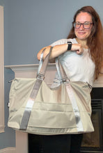 Load image into Gallery viewer, The Cloud Weekender Overnight Duffle - Solids
