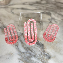 Load image into Gallery viewer, Jumbo Paperclip - Pink Glitter Hearts
