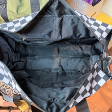 Load image into Gallery viewer, Polly - Carry All Tote
