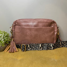 Load image into Gallery viewer, Chloe Crossbody Bag
