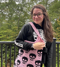 Load image into Gallery viewer, Tote Bag - Knit Sweater - Skull

