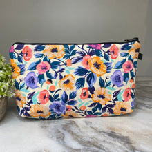 Load image into Gallery viewer, Pouch - Floral Orange Purple
